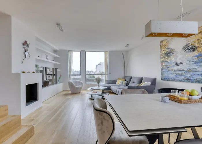 Luxury Penthouse With A/C Terrace & View-Le Marais