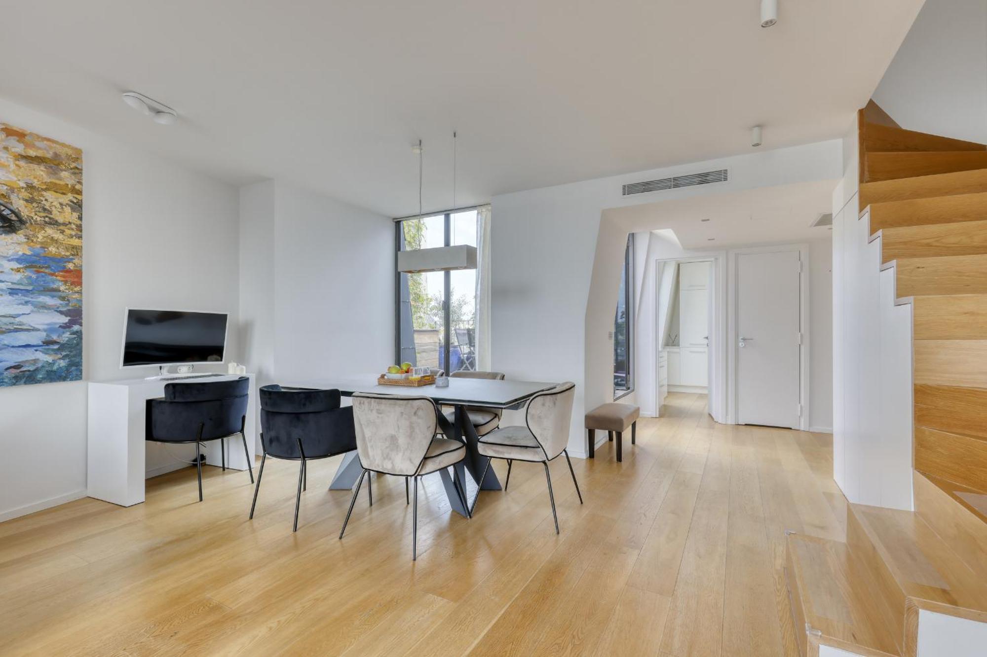 Apartment Luxury Penthouse With A/c Terrace & View-le Marais